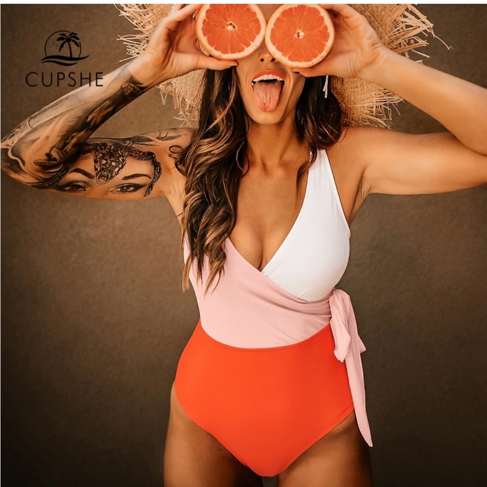 Cupshe Pink and Orange One Piece Swimsuit V-Neck Wrap